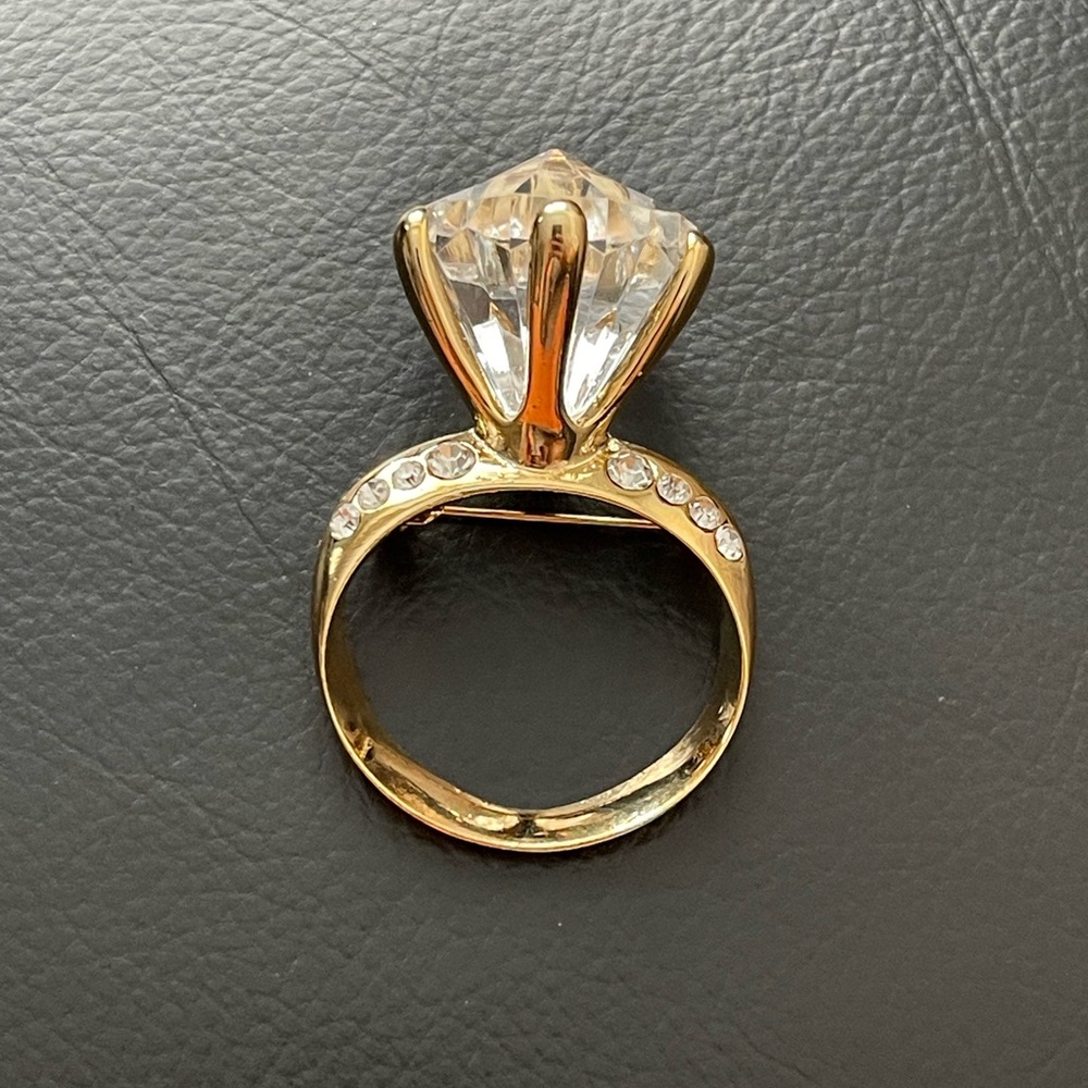 Gold Ring Brooch with Crystal Accent